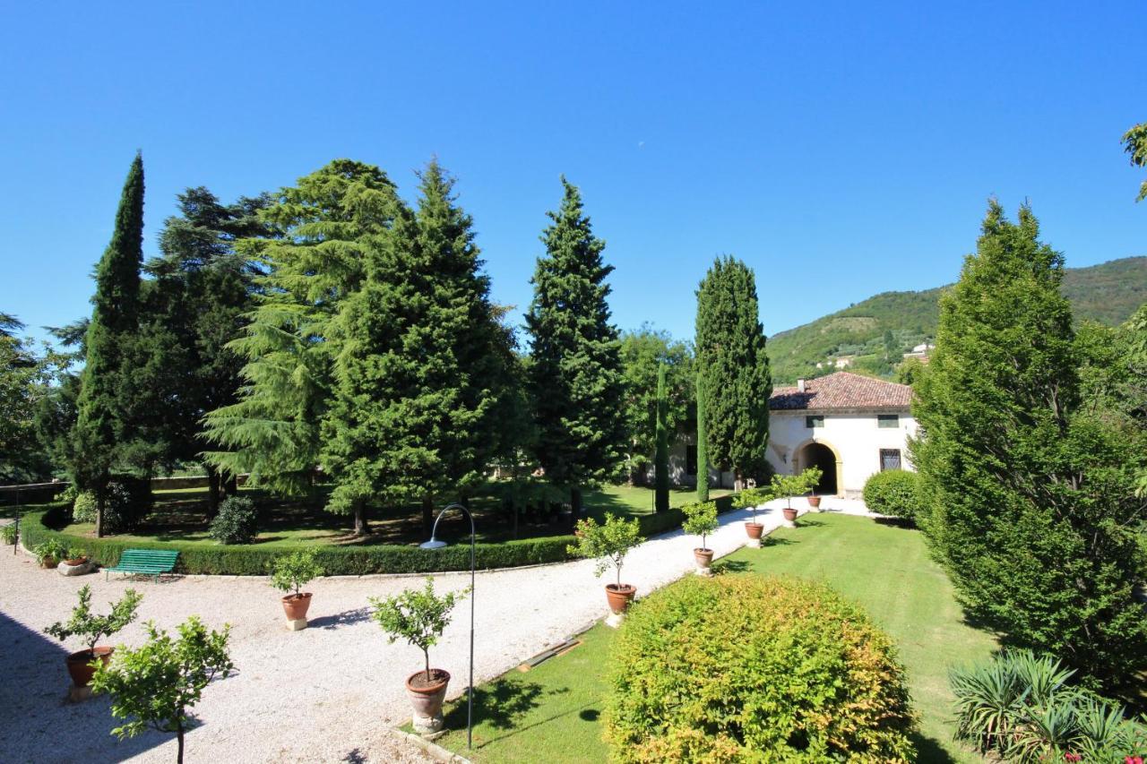 Il Castello Villa Barbarano Vicentino ภายนอก รูปภาพ